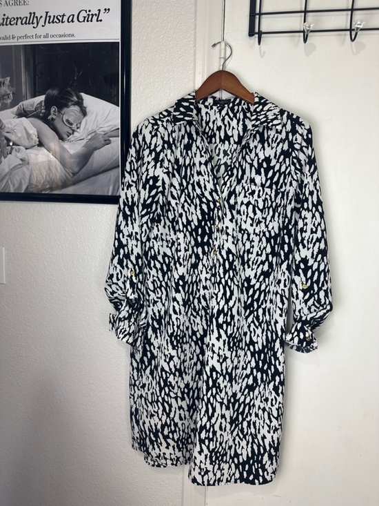 The Limited Dresses & Skirts - The Limited Black and White Abstract Shirt Dress